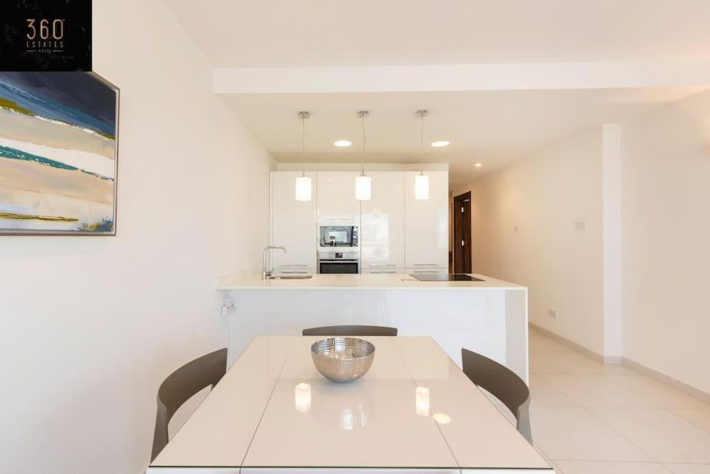 Modern 2Br Apt In The Quaint Village Of Marsaskala & Ac By 360 Estates 외부 사진